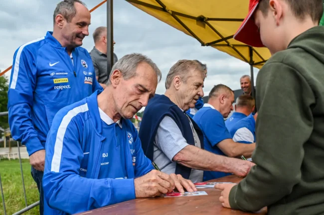 internacionali-brezno-jurkemik-petras-pecko-autogramiada.jpg